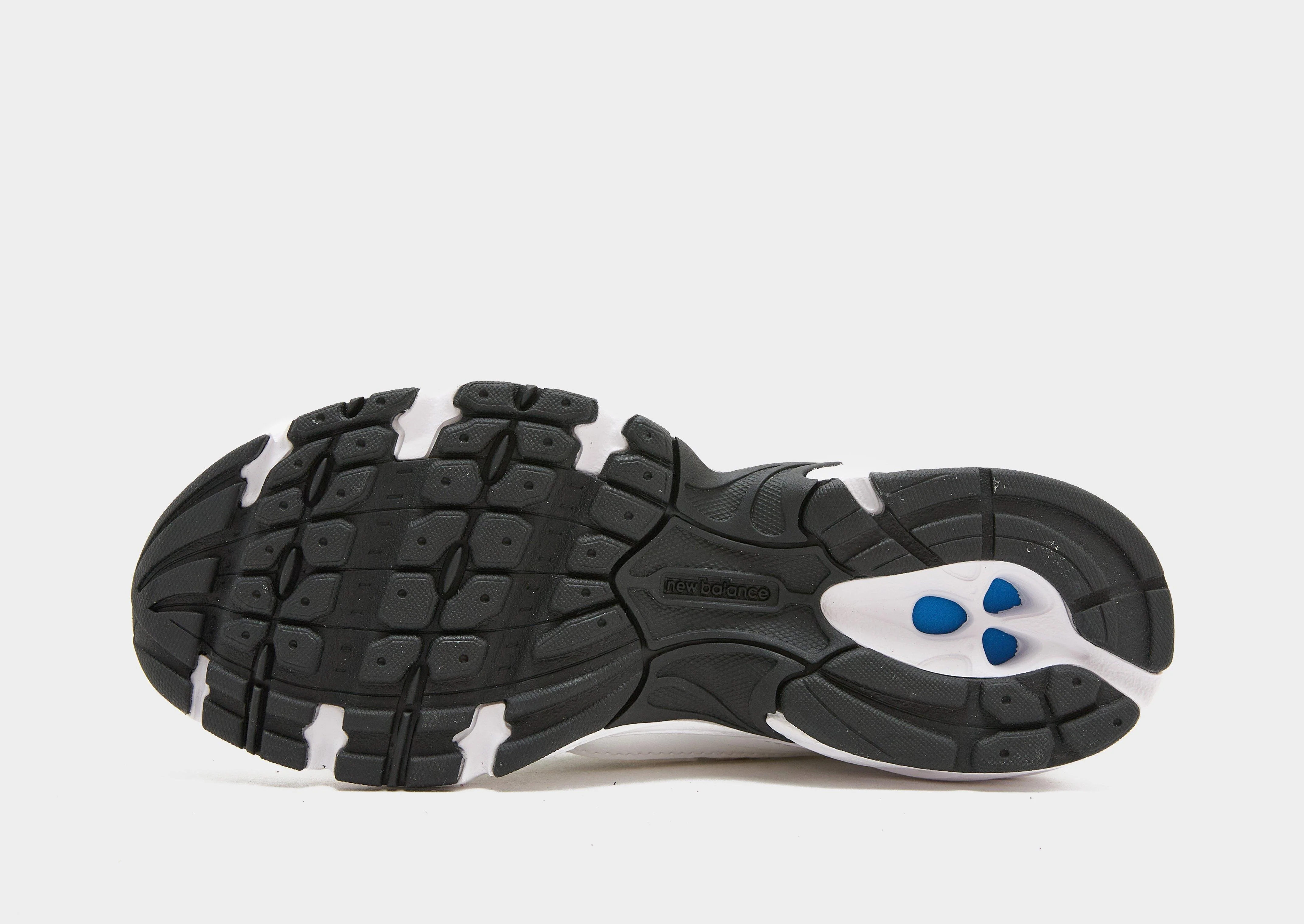 New Balance 740 Junior - Image 4