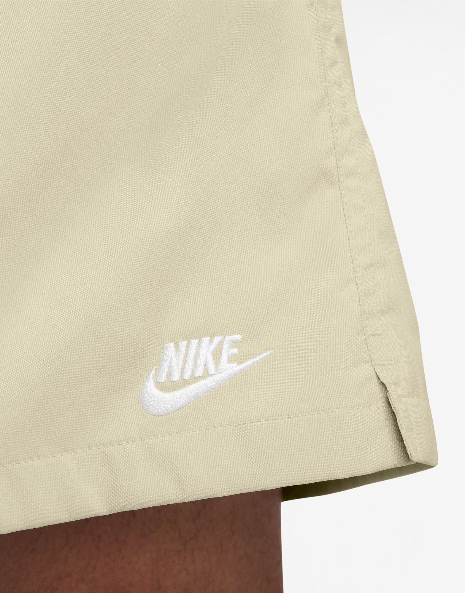 Nike Club Shorts - Image 3