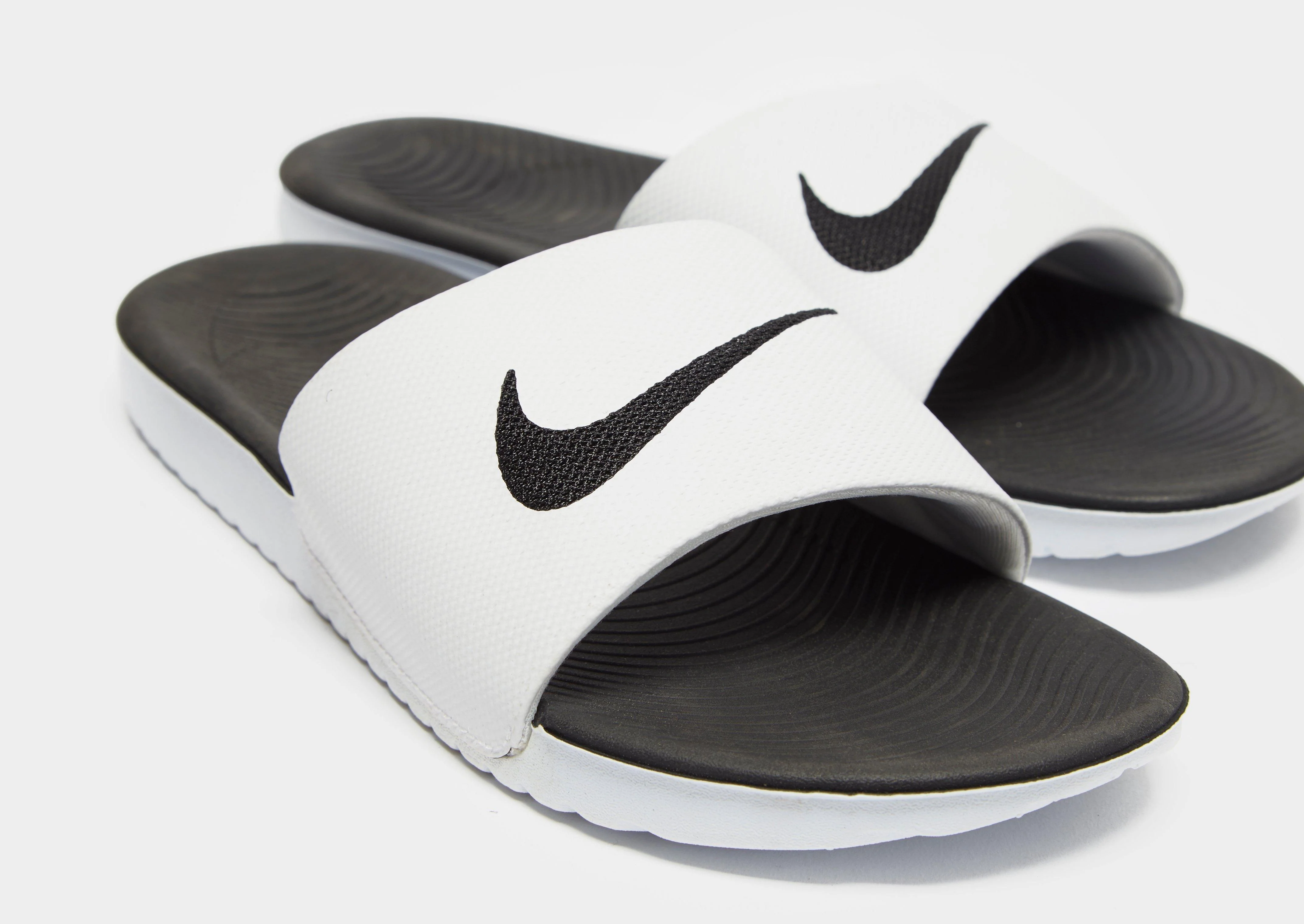 Nike Kawa Slides Junior - Image 4