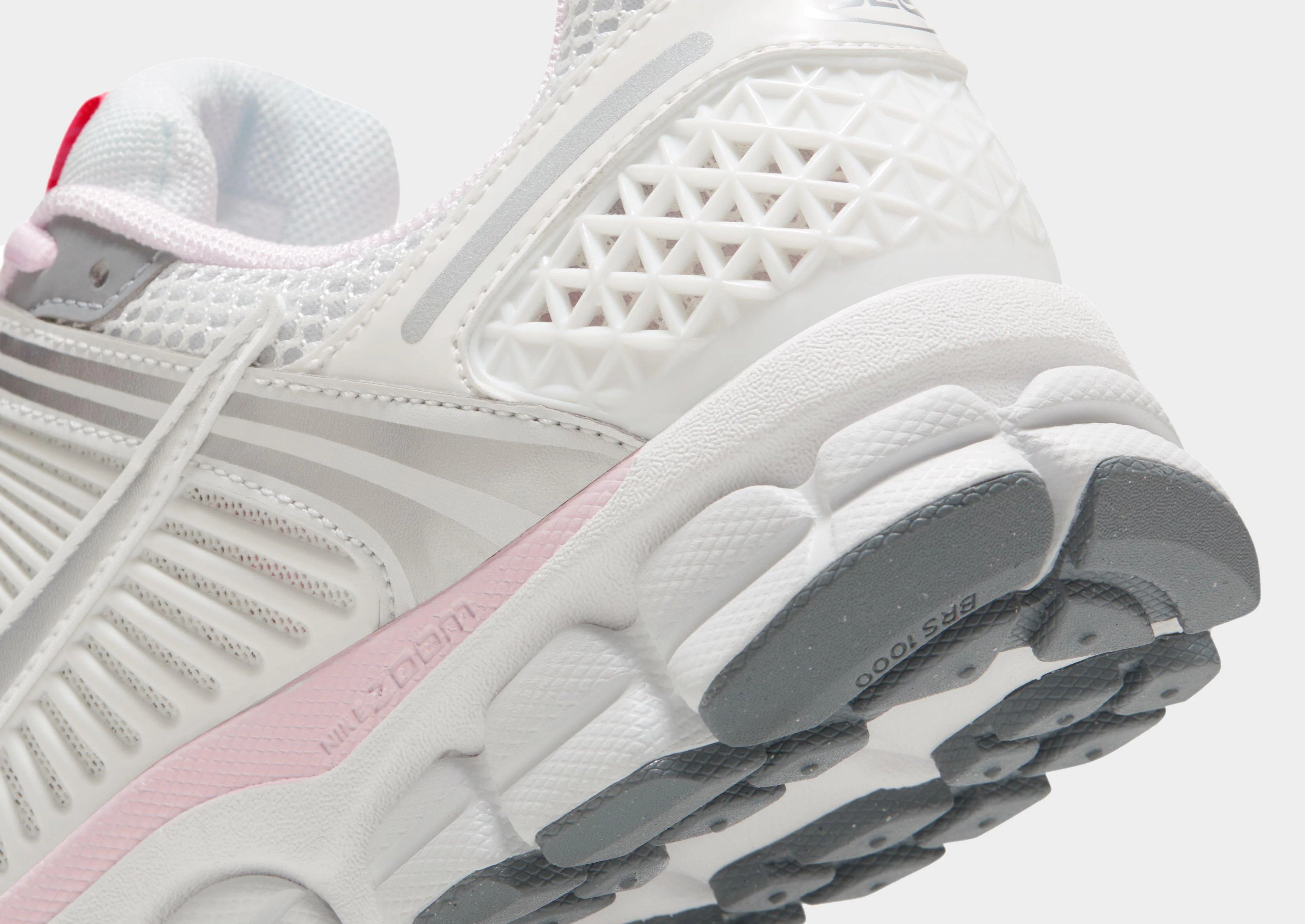 Nike Zoom Vomero 5 Women's - Image 5